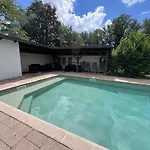 Villa Grande Maison Familiale Piscine Tennis Parc Privé *