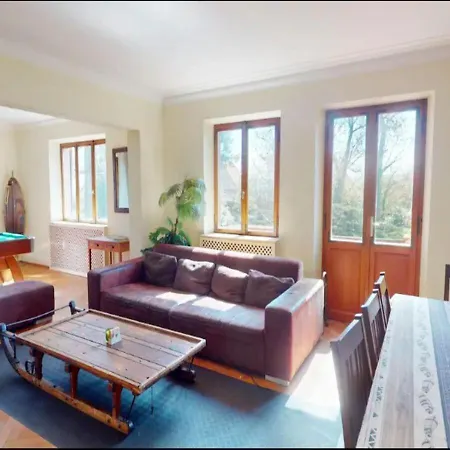 Familiale Piscine, Tennis & Parc Prive Villa