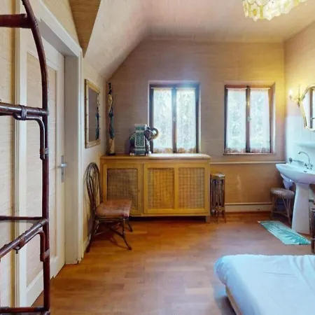 Villa Familiale Piscine, Tennis & Parc Prive La Walck